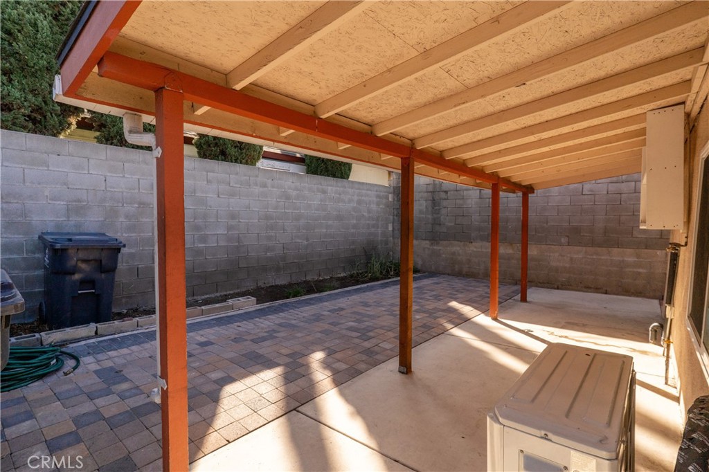 805 N Euclid Street, Santa Ana, CA 92703