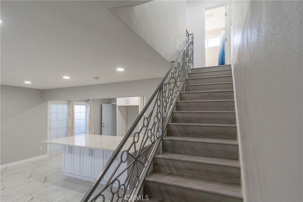 805 N Euclid Street, Santa Ana, CA 92703