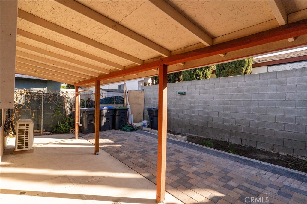 805 N Euclid Street, Santa Ana, CA 92703