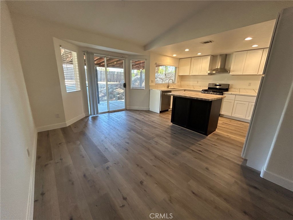 20895 Perry Street, Perris, CA 92570 20895 Perry Street, Perris, CA 92570