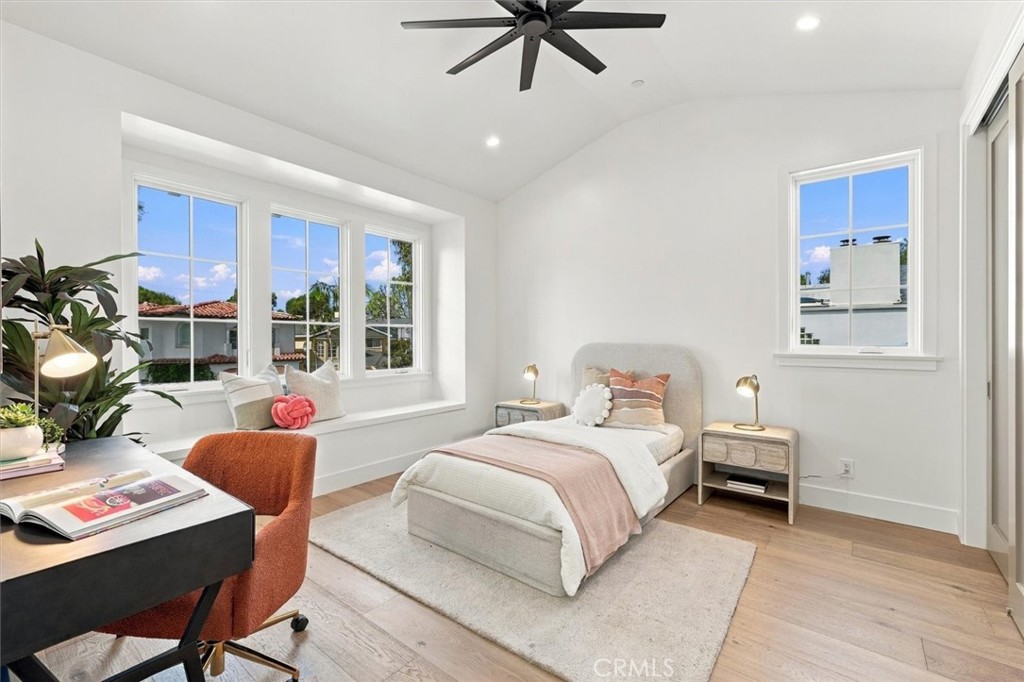 1808 Laurel Ave, Manhattan Beach, CA 90266