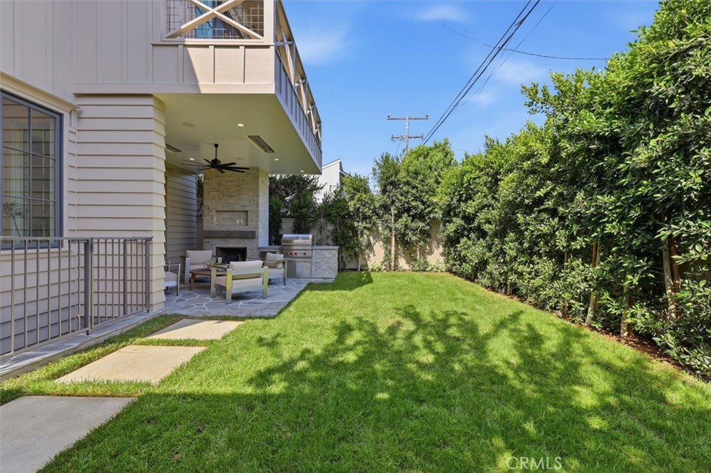 1808 Laurel Ave, Manhattan Beach, CA 90266