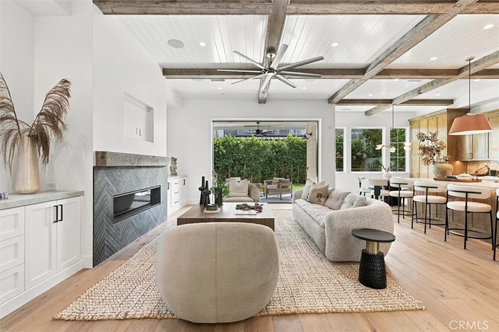 1808 Laurel Ave, Manhattan Beach, CA 90266