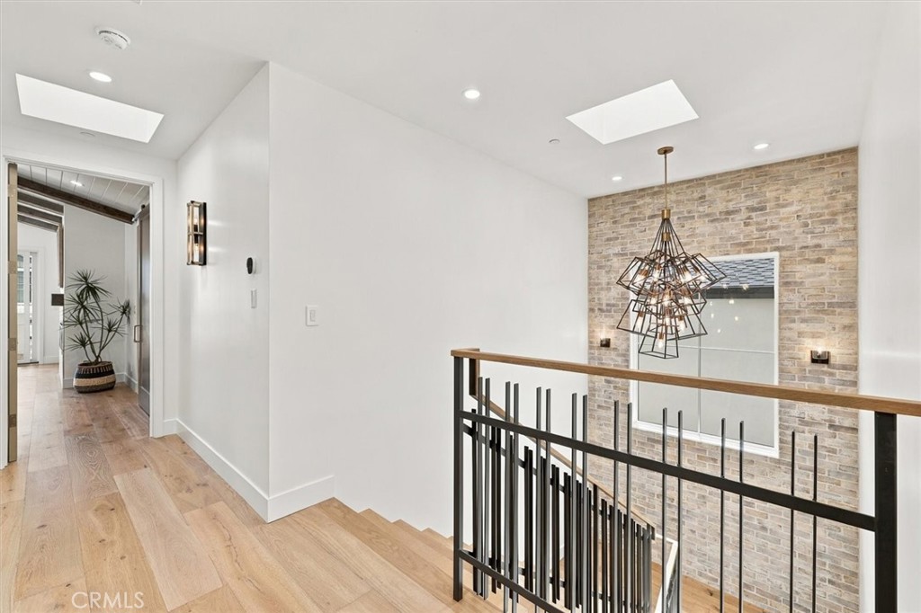 1808 Laurel Ave, Manhattan Beach, CA 90266