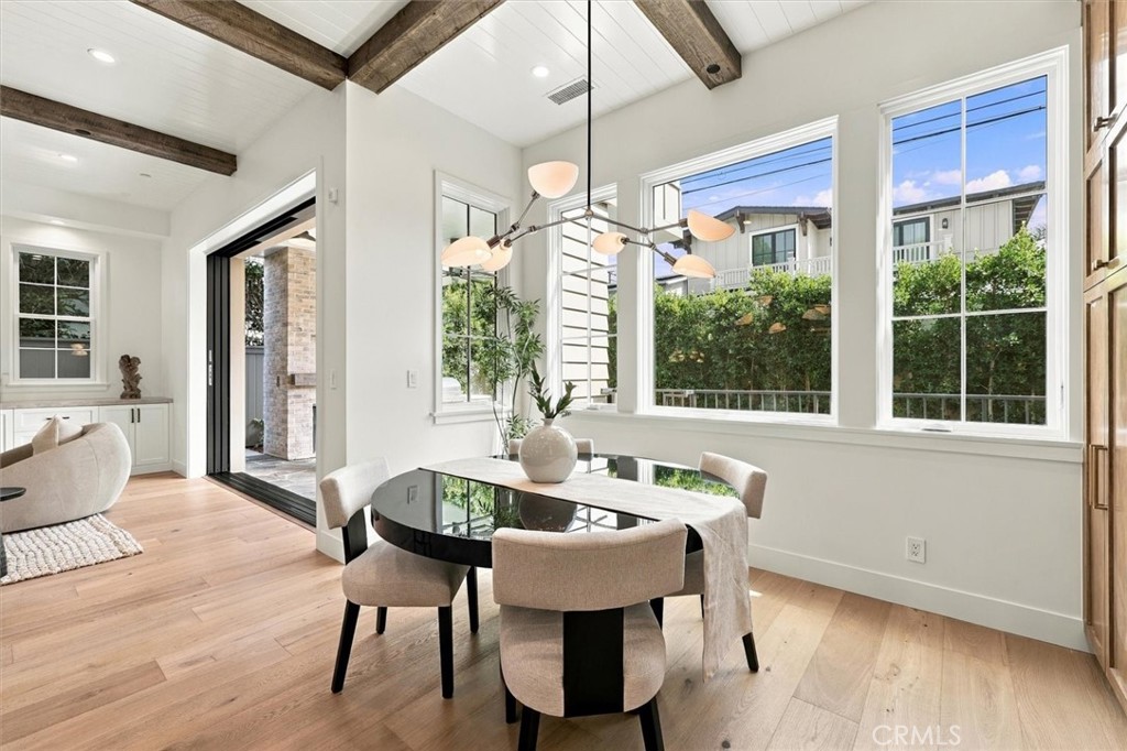 1808 Laurel Ave, Manhattan Beach, CA 90266