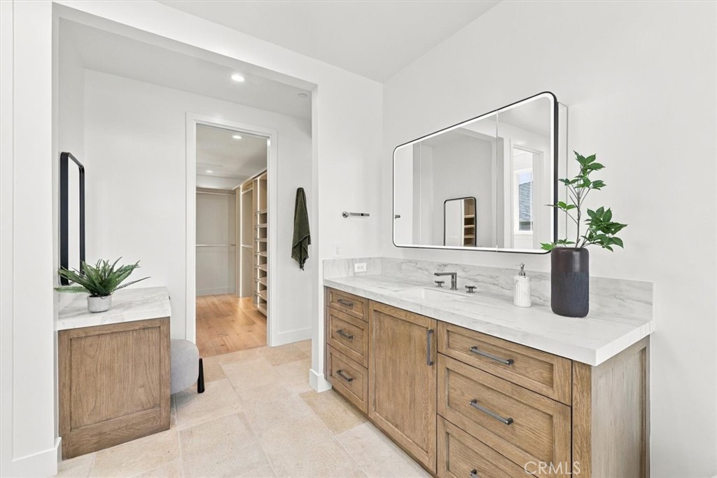 1808 Laurel Ave, Manhattan Beach, CA 90266