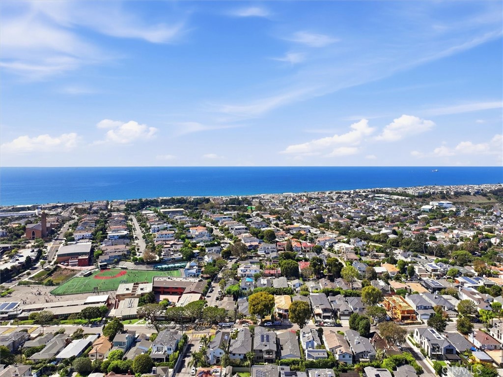 1808 Laurel Ave, Manhattan Beach, CA 90266