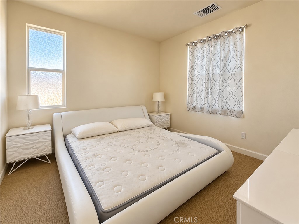 7426 Del Rio Vista, Yucca Valley, CA 92284