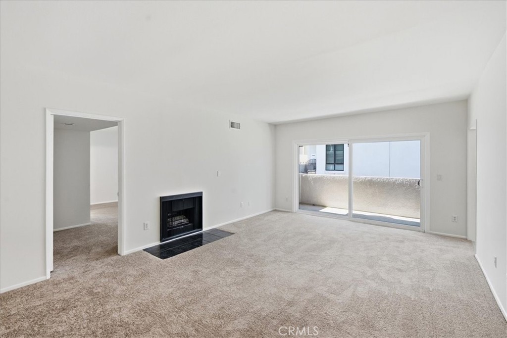 3555 Keystone Avenue, #15, Los Angeles, CA 90034 3555 Keystone Avenue, #15, Los Angeles, CA 90034