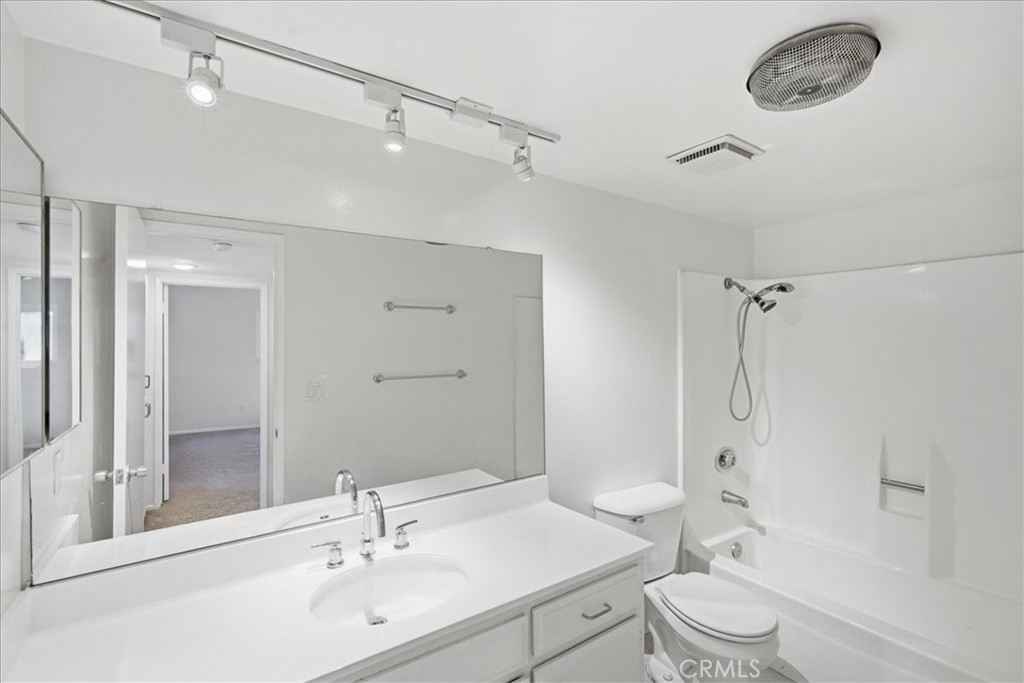 3555 Keystone Avenue, #15, Los Angeles, CA 90034