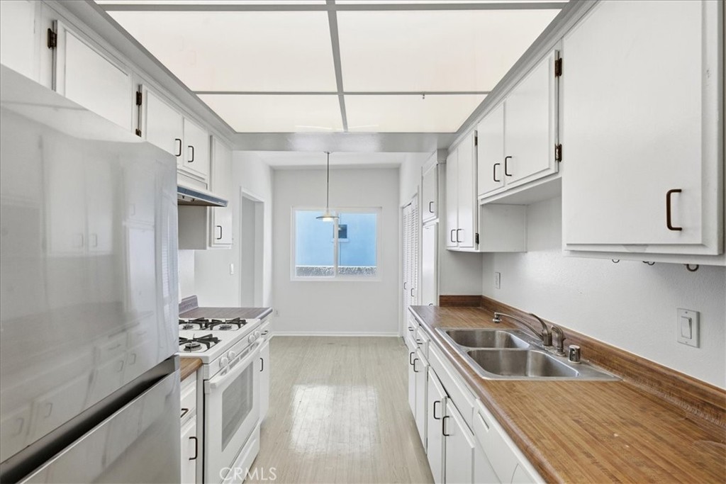 3555 Keystone Avenue, #15, Los Angeles, CA 90034