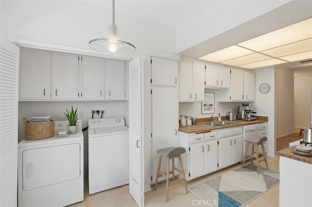 kitchen laundry virtual stage kitchen laundry virtual stage