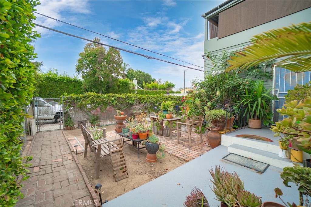 4603 St Charles, #4, Los Angeles, CA 90019