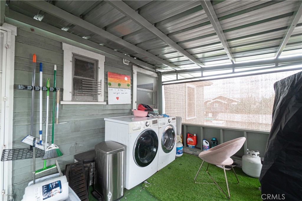 4603 St Charles, #4, Los Angeles, CA 90019
