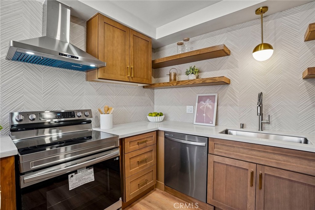15549 S Budlong Lane, #7, Gardena, CA 90247