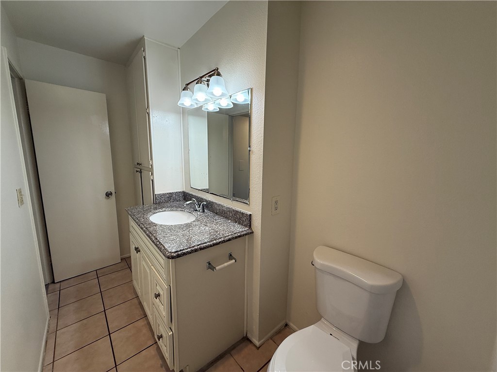 1212 Gladys Avenue, #201, Long Beach, CA 90804