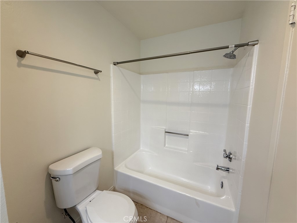 1212 Gladys Avenue, #201, Long Beach, CA 90804