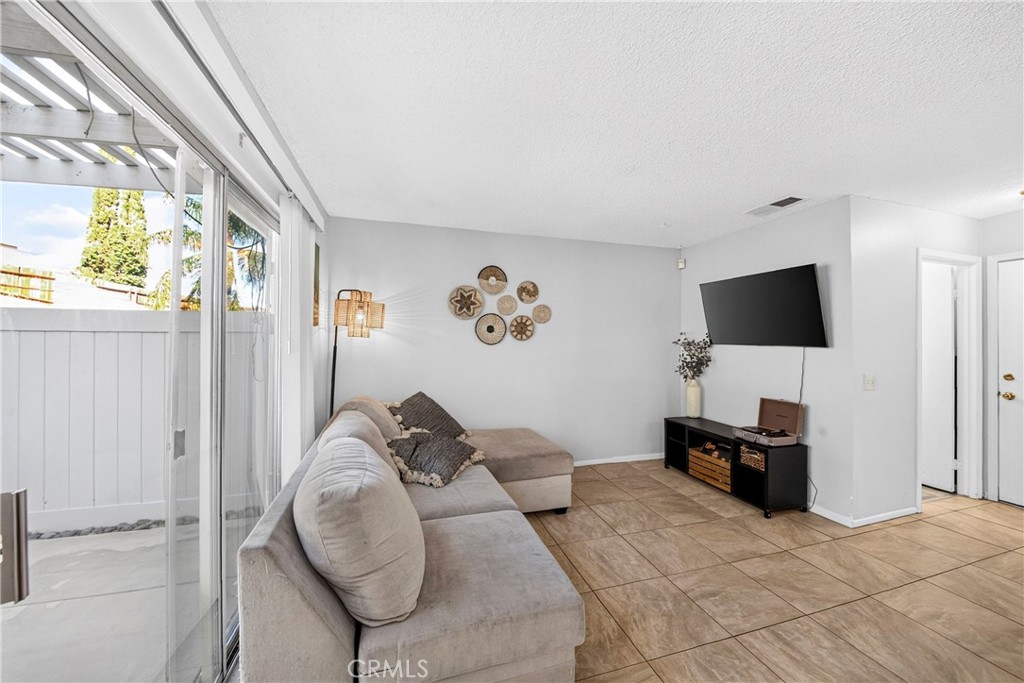 23034 Mansfield, Moreno Valley, CA 92557