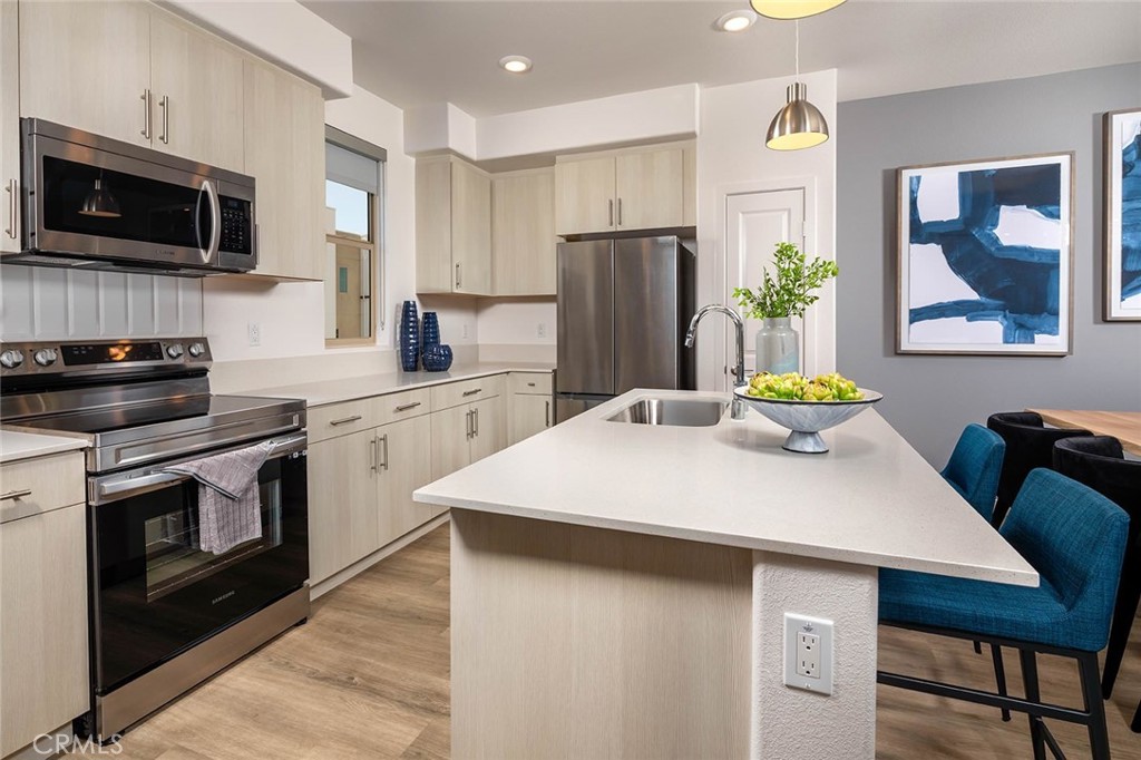 1582 W Maddison Way, San Pedro, CA 90732