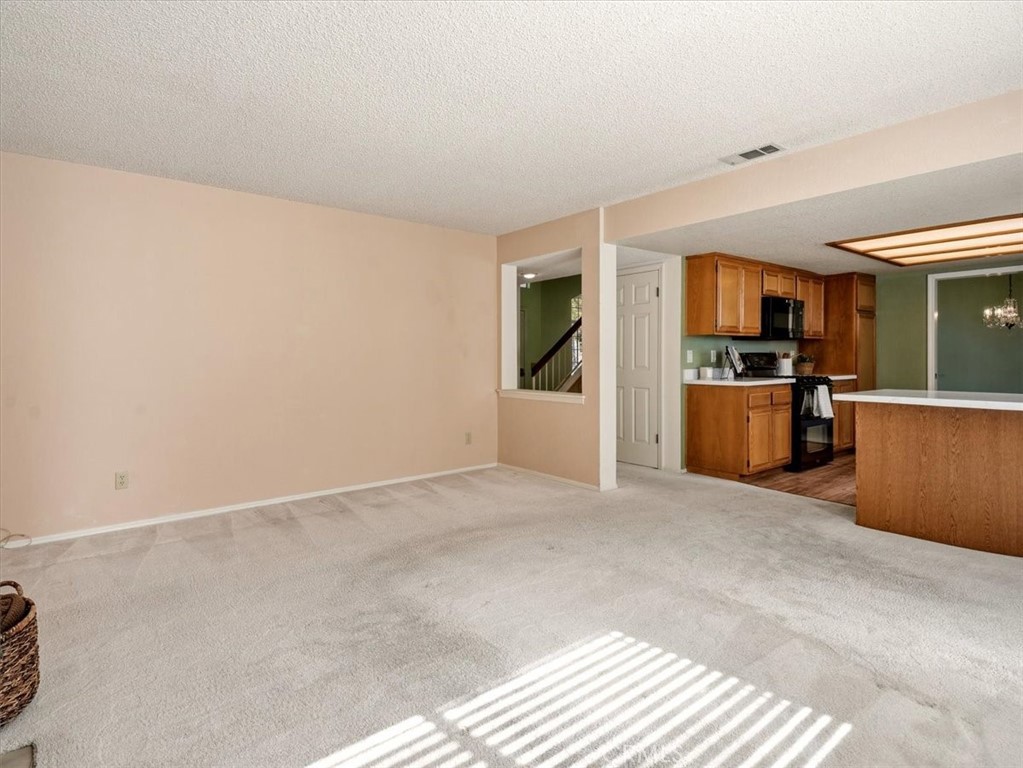 900 Calvert, Lompoc, CA 93436