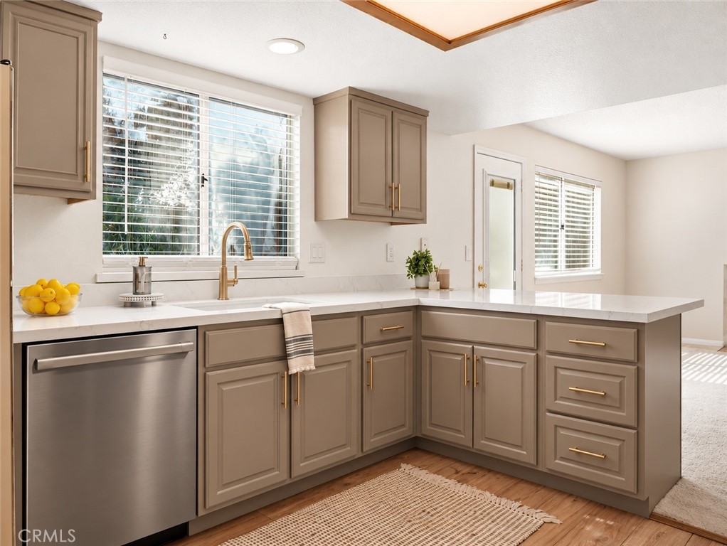 Kitchen Virtually staged