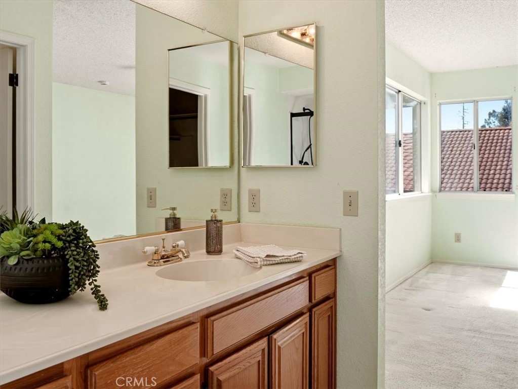 900 Calvert, Lompoc, CA 93436