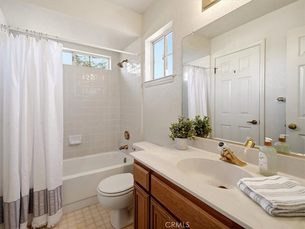 900 Calvert, Lompoc, CA 93436