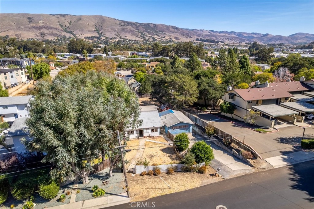 3280 Rockview, San Luis Obispo, CA 93401