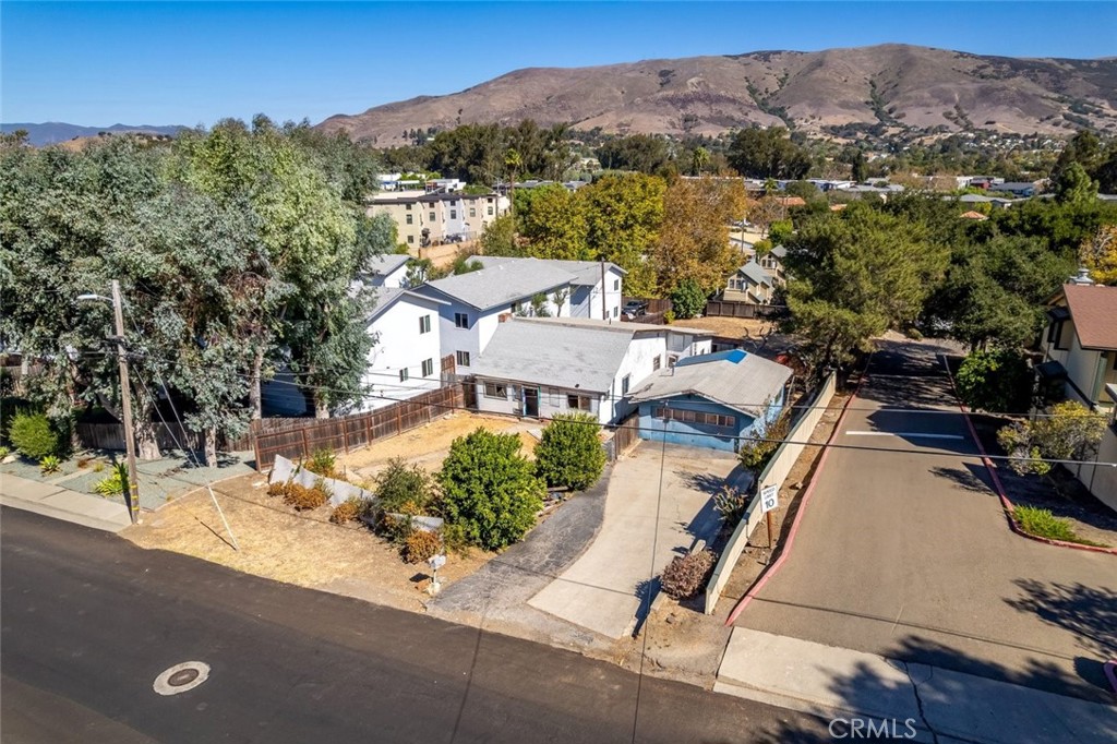 3280 Rockview, San Luis Obispo, CA 93401