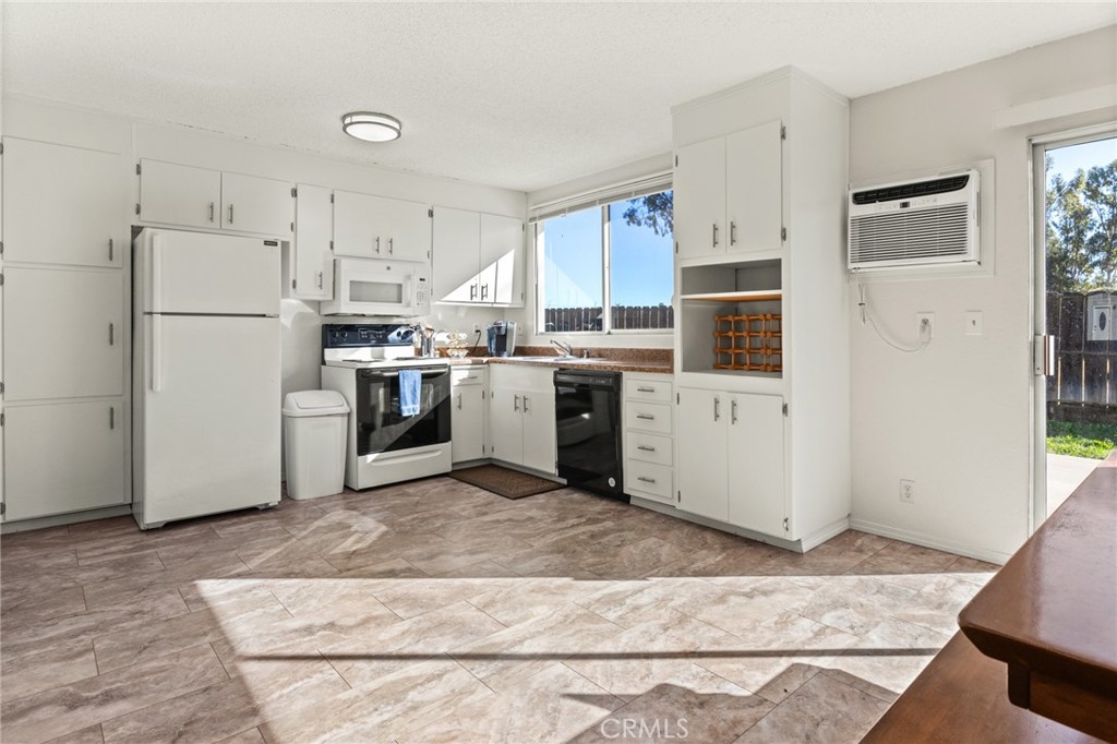 627 El Paso, Corning, CA 96021