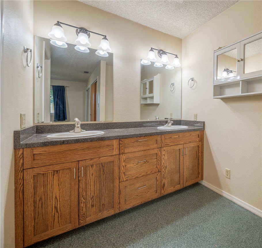 3500 Pioneer, Redding, CA 96001