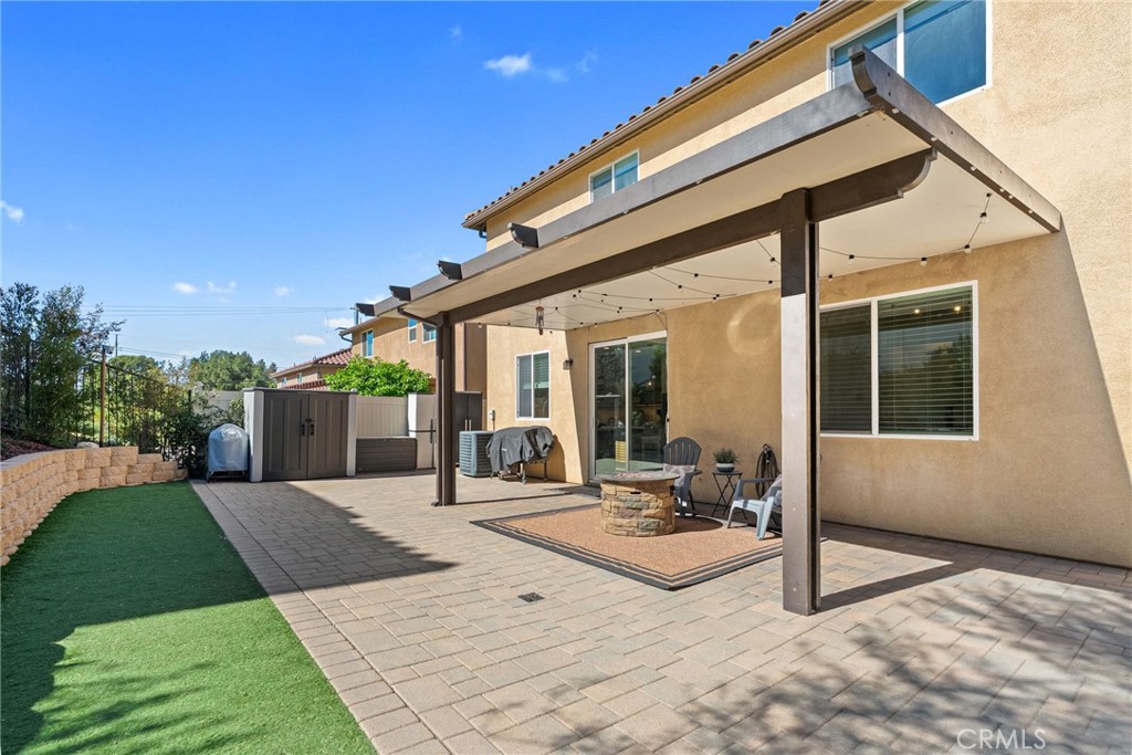 13422 Red Hawk Drive, Sylmar, CA 91342