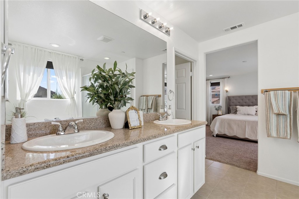 13422 Red Hawk Drive, Sylmar, CA 91342