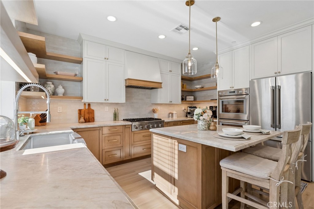 13422 Red Hawk Drive, Sylmar, CA 91342