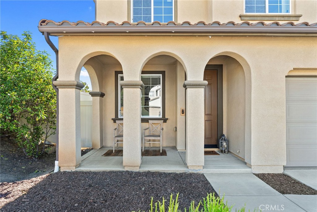 13422 Red Hawk Drive, Sylmar, CA 91342
