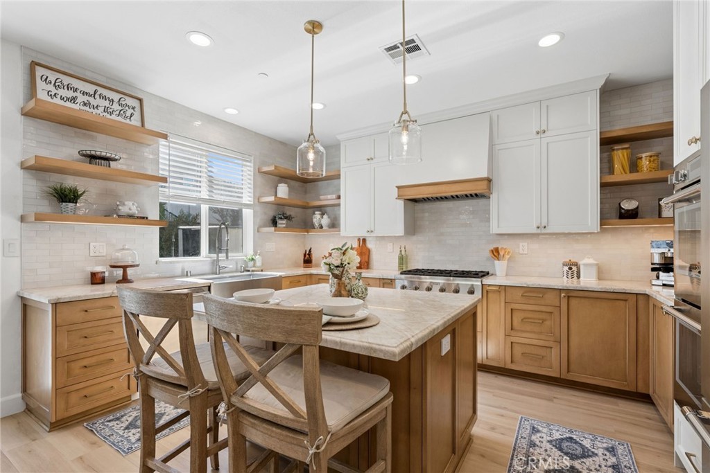 13422 Red Hawk Drive, Sylmar, CA 91342