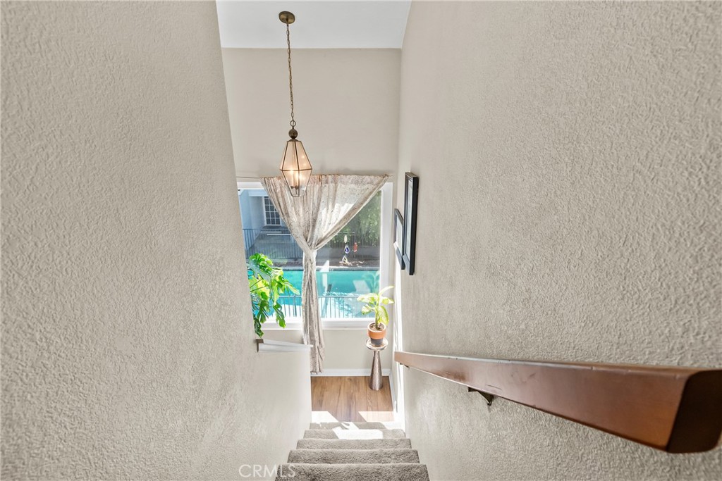 9915 Variel Avenue, #22, Chatsworth, CA 91311