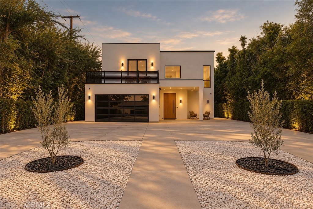 22816 Erwin, Woodland Hills, CA 91367