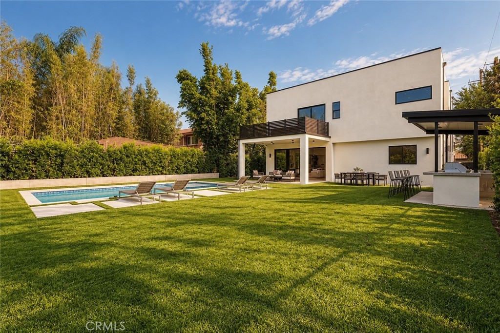 22816 Erwin, Woodland Hills, CA 91367
