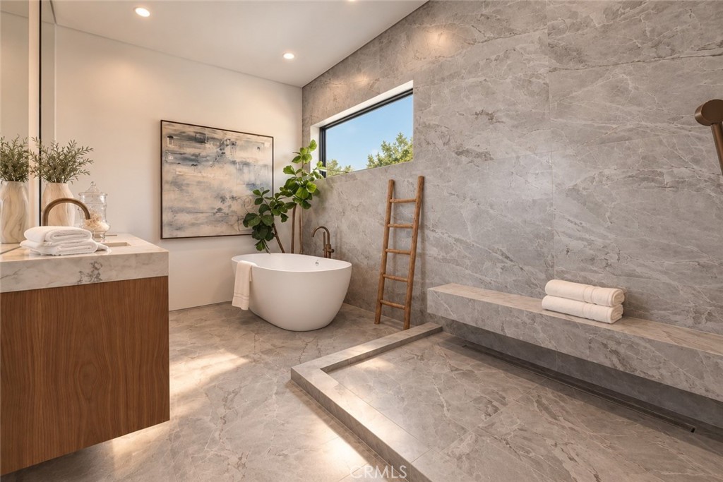 22816 Erwin, Woodland Hills, CA 91367