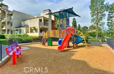 21450 Burbank, #219, Woodland Hills, CA 91367