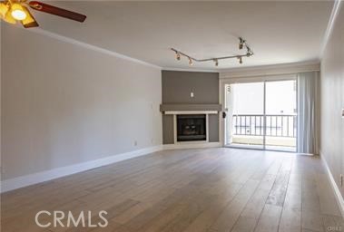 21450 Burbank, #219, Woodland Hills, CA 91367