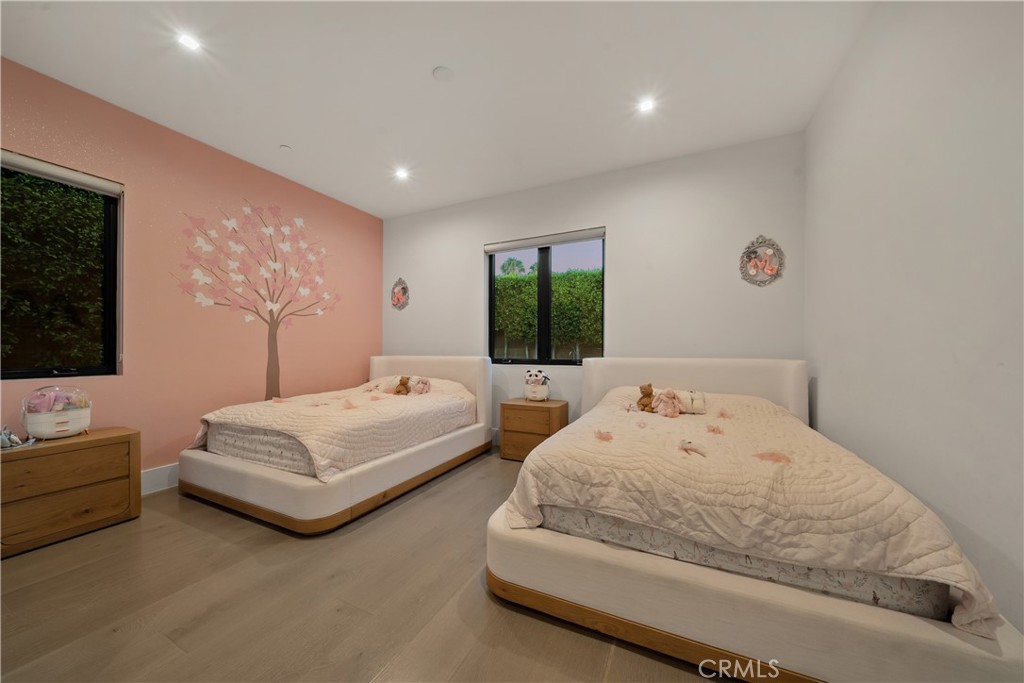 17646 Stare Street, Northridge, CA 91325
