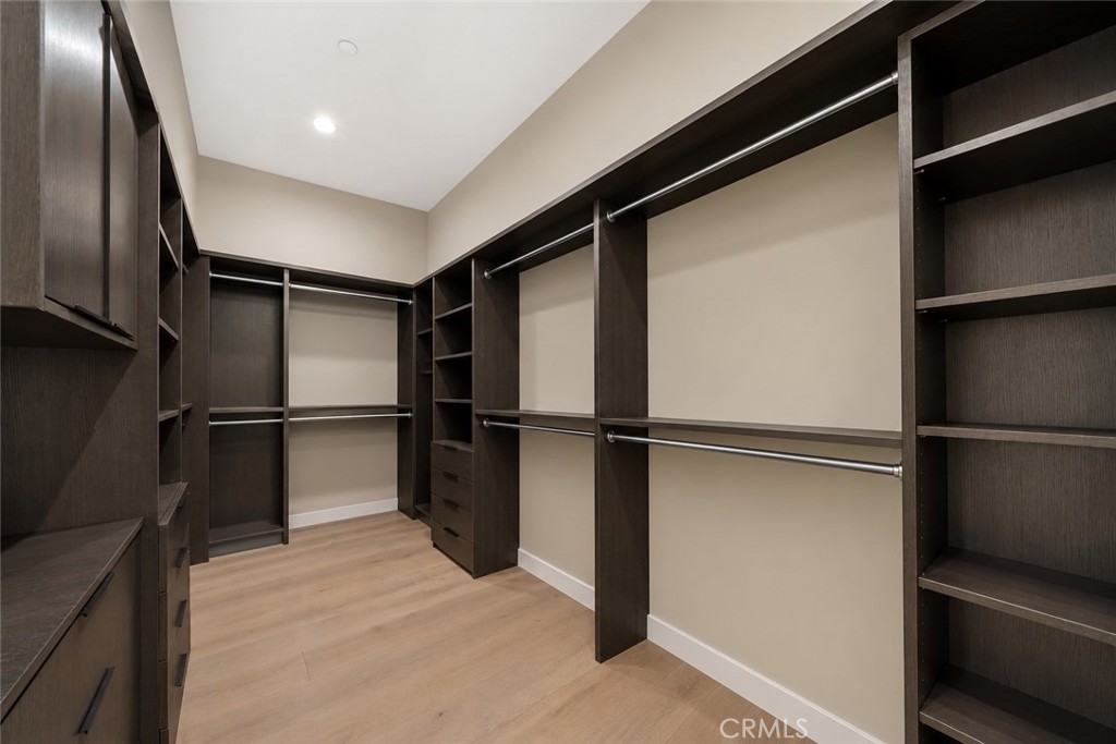 17646 Stare Street, Northridge, CA 91325