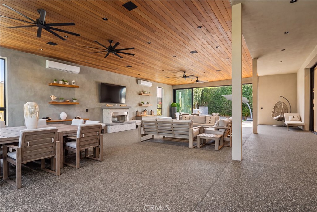 17646 Stare Street, Northridge, CA 91325
