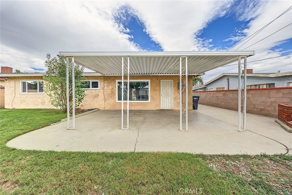 44650 2nd Street E, Lancaster, CA 93535