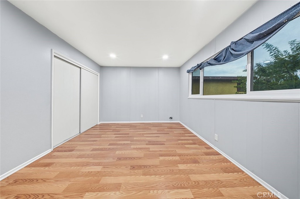44650 2nd Street E, Lancaster, CA 93535