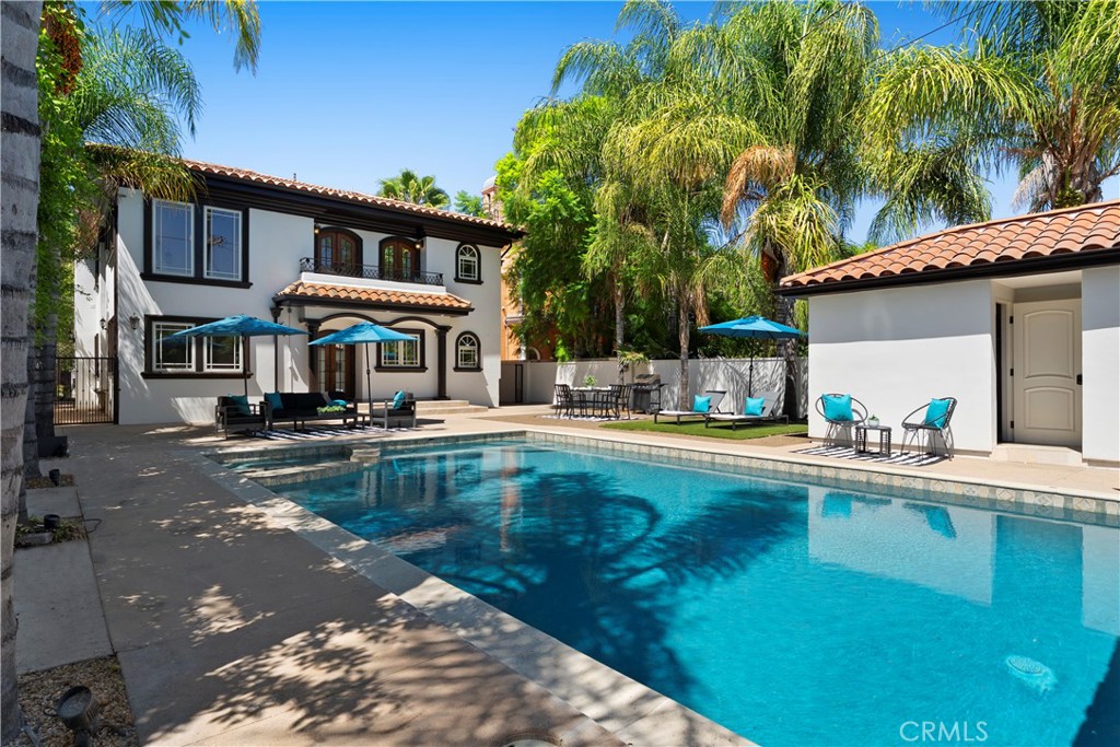 15014 Valleyheart, Sherman Oaks, CA 91403 15014 Valleyheart, Sherman Oaks, CA 91403