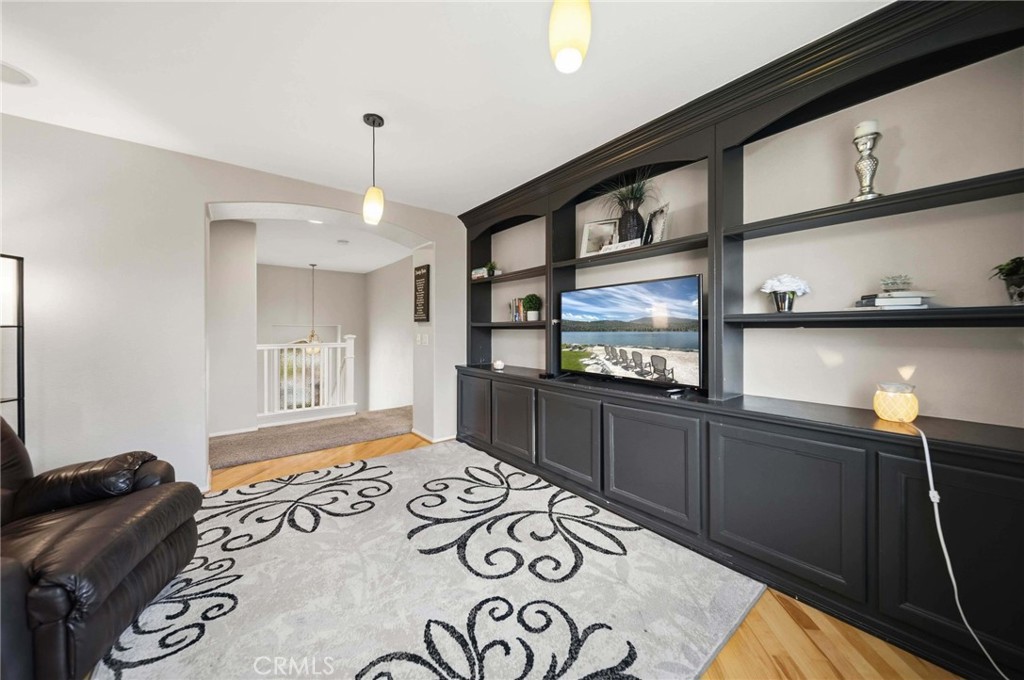 3253 Vahn Lane, Lancaster, CA 93536