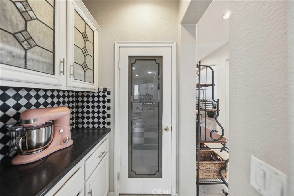 3253 Vahn Lane, Lancaster, CA 93536